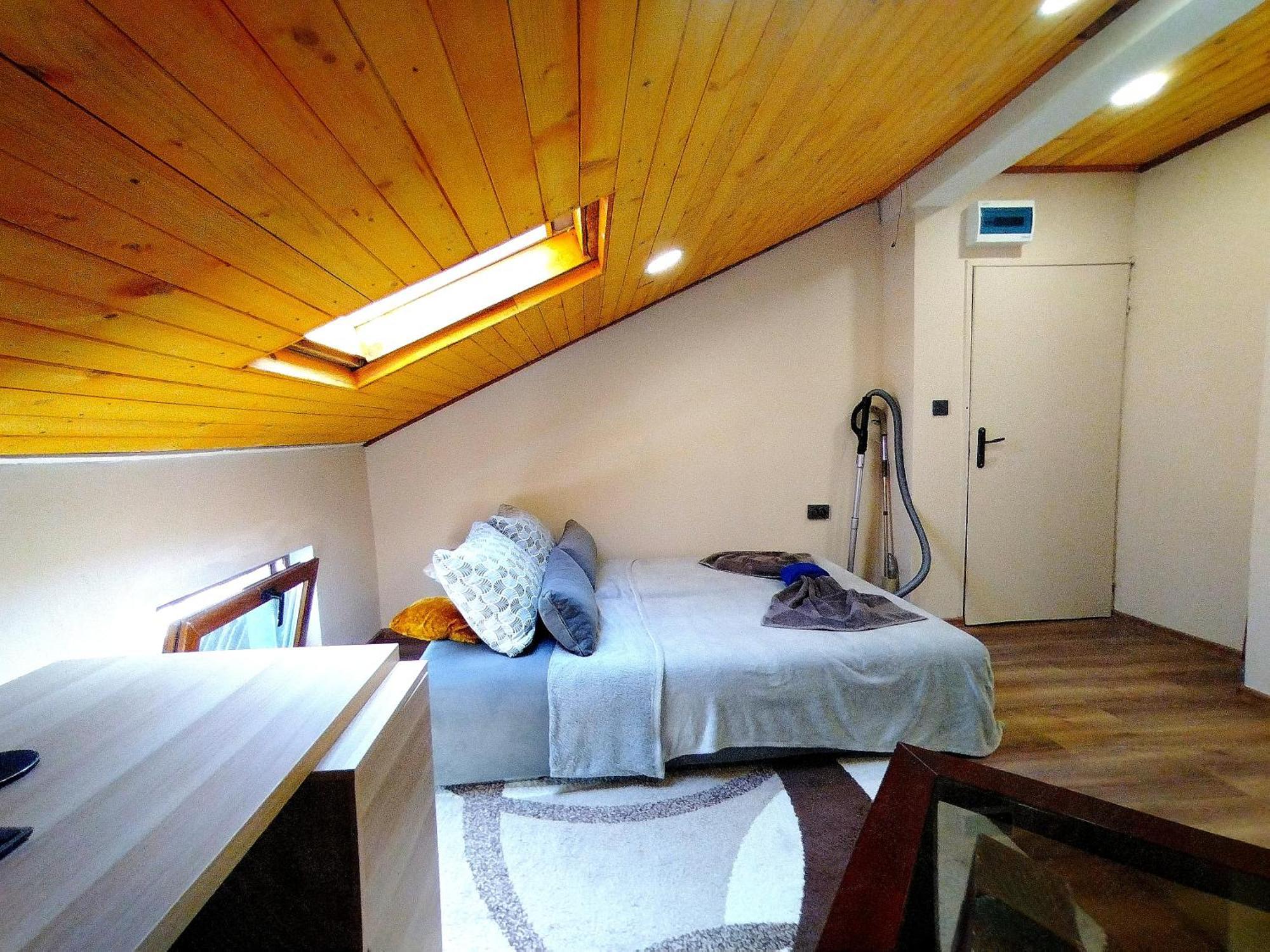 Low Budget Apartment With Breakfast #3 Varna Exterior photo